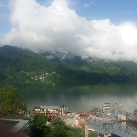 Hotel Bhadrakali Pokhara Inn 外观 照片